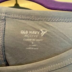 Old Navy Active Gray Top